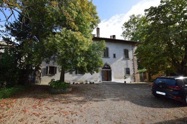 casa indipendente in vendita ad Arezzo
