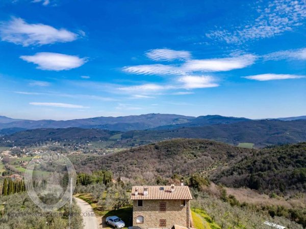 casa indipendente in vendita ad Arezzo in zona Santa Firmina