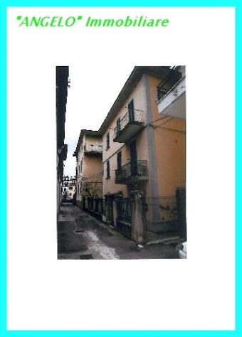 casa indipendente in vendita ad Arezzo
