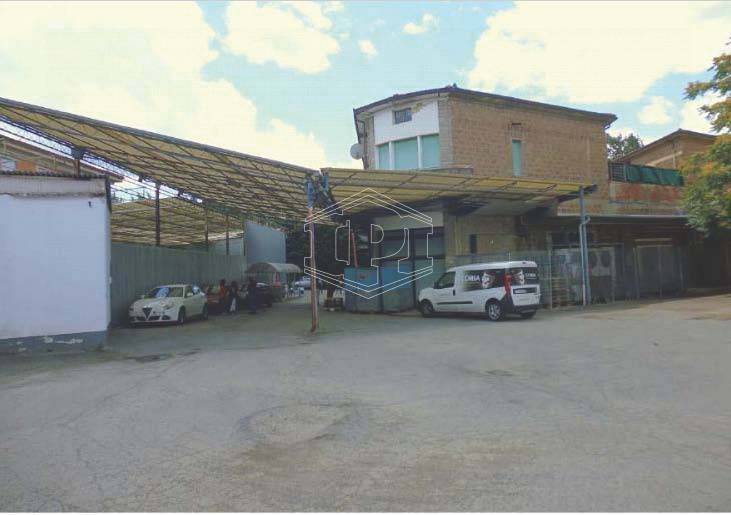 negozio in vendita ad Arezzo in zona Giotto/XXV Aprile