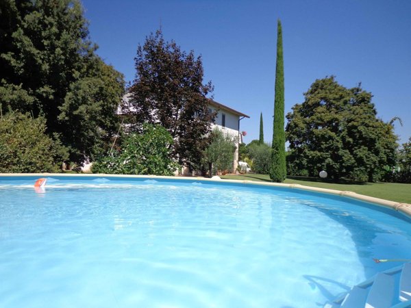 casa indipendente in vendita ad Arezzo in zona Centro Città