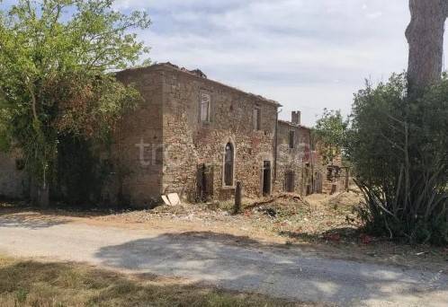casa indipendente in vendita ad Arezzo