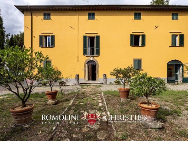casa indipendente in vendita ad Arezzo in zona Chiassa-Tregozzano