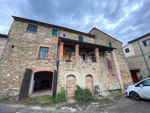 appartamento in vendita ad Arezzo in zona Chiassa-Tregozzano
