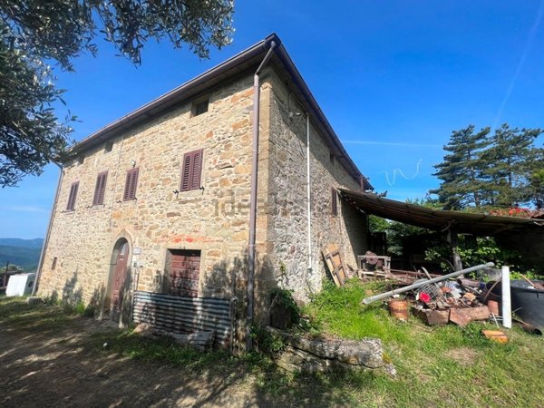 casa indipendente in vendita ad Arezzo