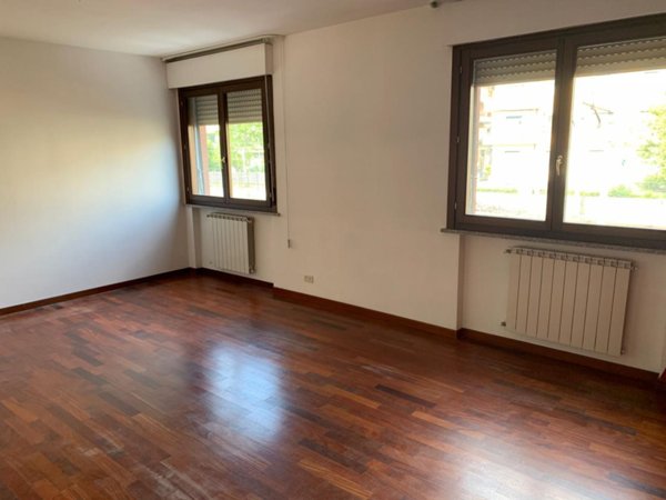 casa indipendente in vendita ad Arezzo