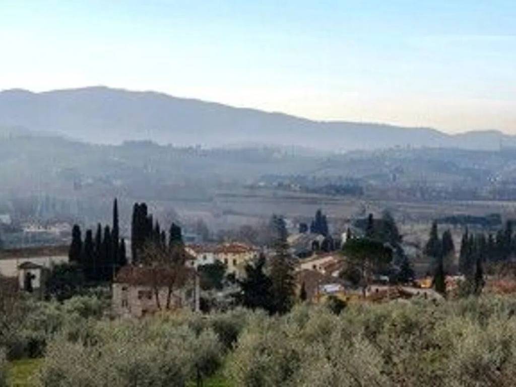 casa indipendente in vendita ad Arezzo in zona Molin Nuovo