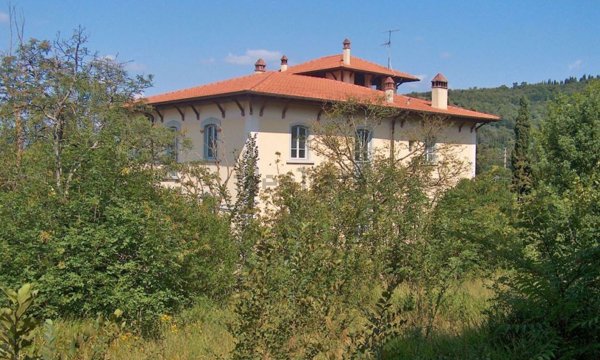 casa indipendente in vendita ad Arezzo
