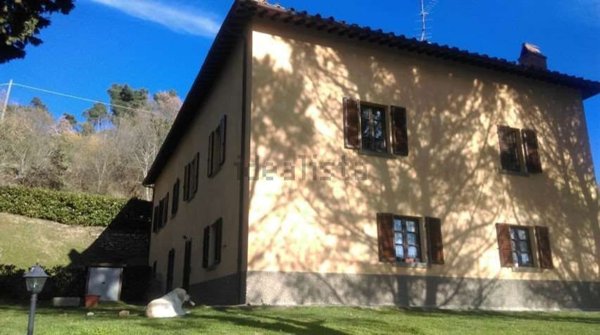 casa indipendente in vendita ad Arezzo