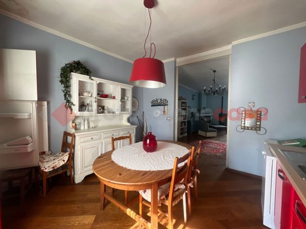 casa indipendente in vendita ad Arezzo in zona Rigutino