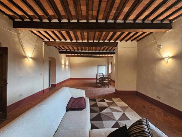 casa indipendente in vendita ad Arezzo in zona Santa Firmina