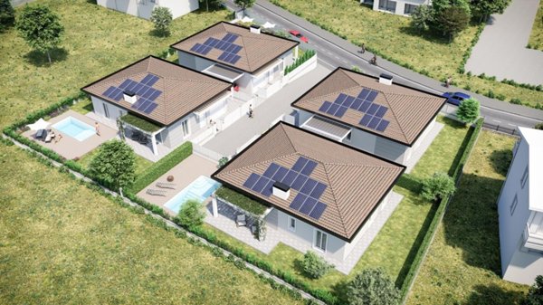 casa indipendente in vendita ad Arezzo in zona Agazzi