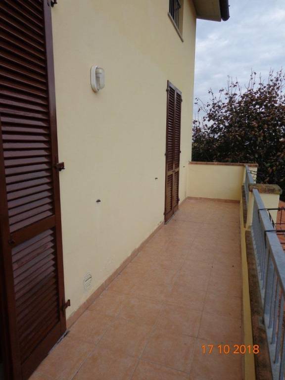 appartamento in vendita ad Arezzo in zona Tregozzano