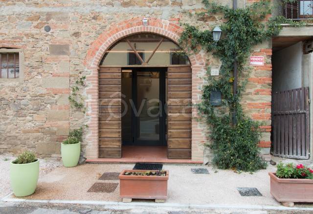 appartamento in vendita ad Arezzo in zona Tregozzano