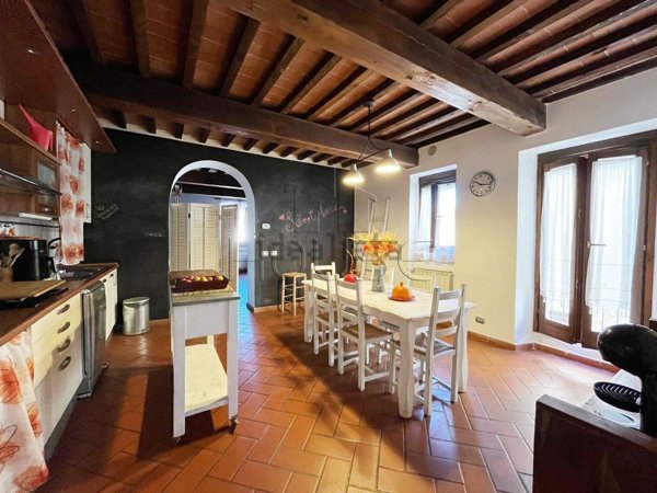appartamento in vendita ad Arezzo in zona Pescaiola