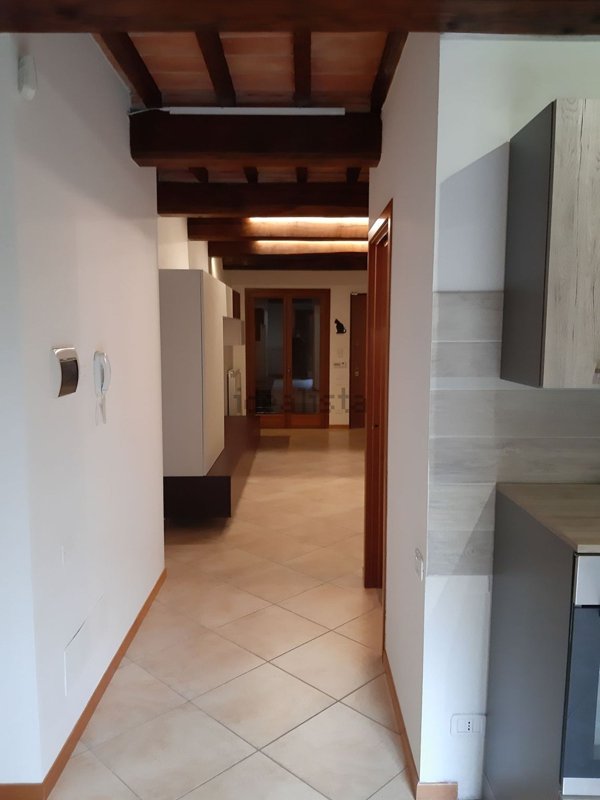 casa indipendente in vendita ad Arezzo in zona Tregozzano