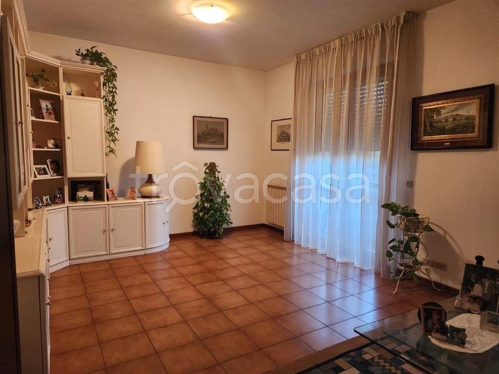 appartamento in vendita ad Arezzo in zona Rigutino