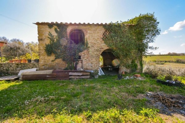 casa indipendente in vendita ad Arezzo