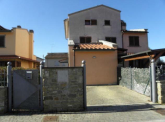 appartamento in vendita ad Arezzo in zona Rigutino