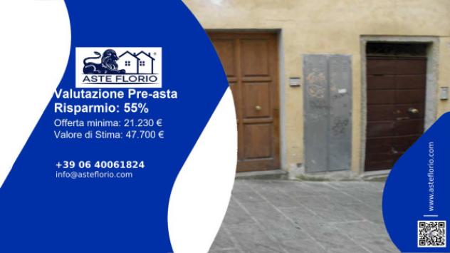 locale commerciale in vendita ad Arezzo