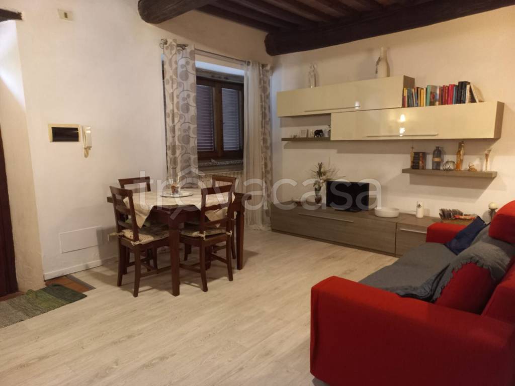 appartamento in vendita ad Arezzo in zona San Leo