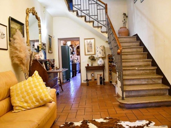 casa indipendente in vendita ad Arezzo in zona Centro Città