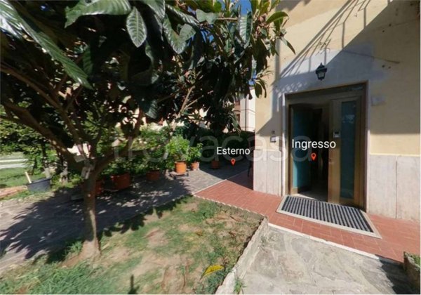 casa indipendente in vendita ad Arezzo