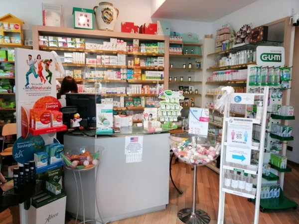 negozio in vendita ad Arezzo in zona Centro Città