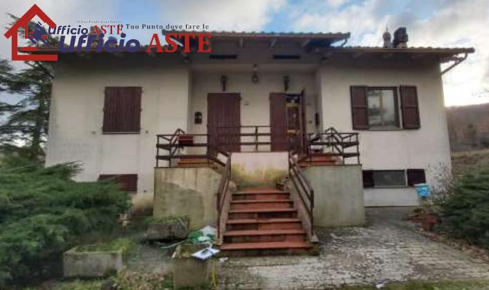 casa indipendente in vendita ad Arezzo in zona San Cassiano