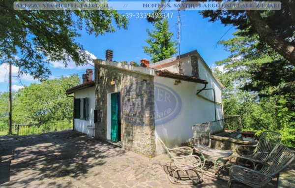 casa indipendente in vendita ad Arezzo in zona Molin Nuovo