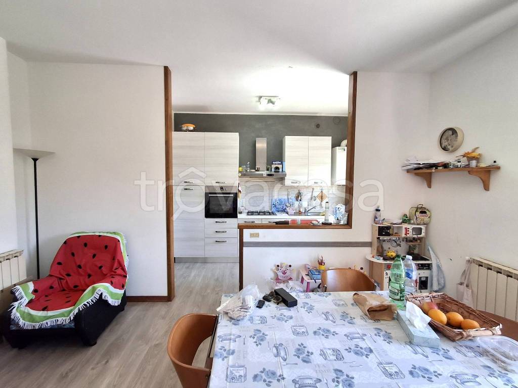 appartamento in vendita ad Arezzo in zona Rigutino