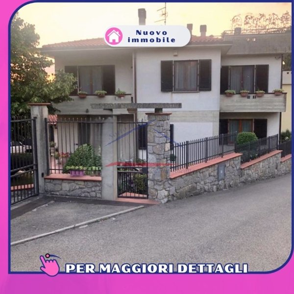 appartamento in vendita ad Arezzo in zona Puliciano