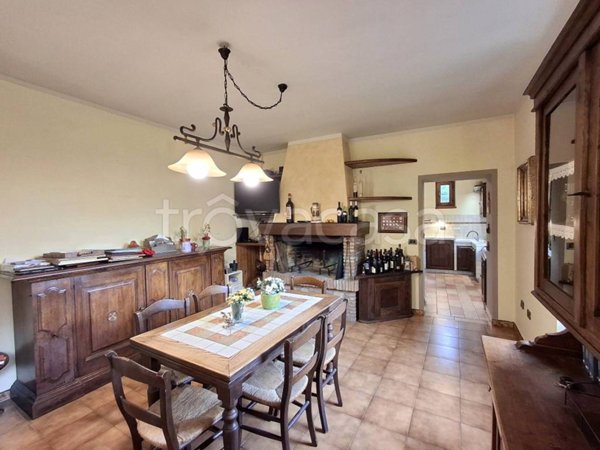 casa indipendente in vendita ad Arezzo in zona Santa Firmina