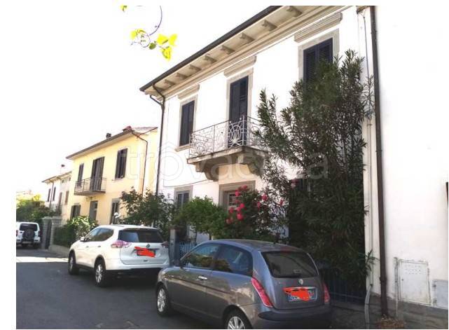 appartamento in vendita ad Arezzo in zona Fiorentina