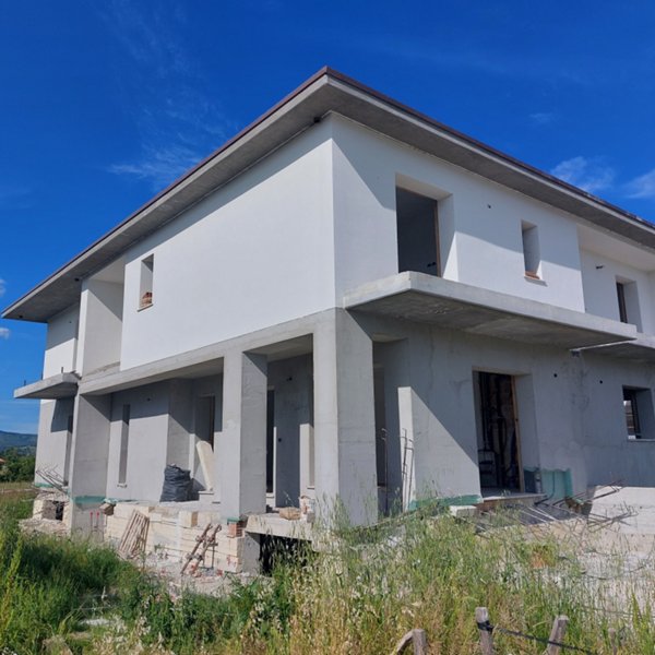 casa indipendente in vendita ad Arezzo in zona Centro Città