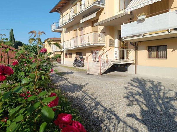 appartamento in vendita ad Arezzo in zona Pratantico-Indicatore
