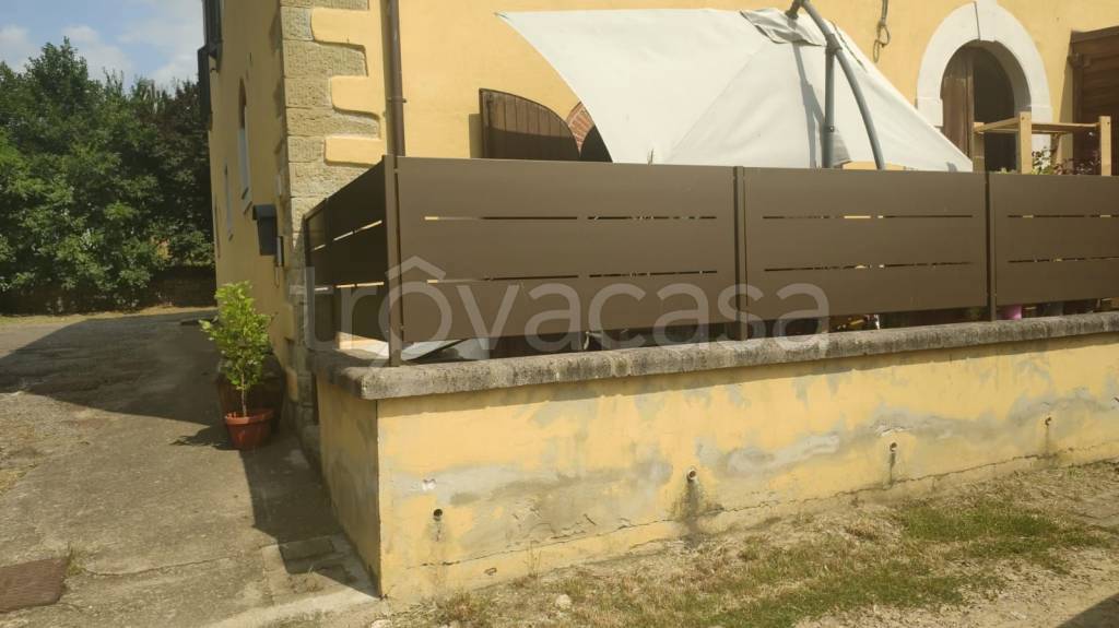 appartamento in vendita ad Arezzo in zona Puliciano