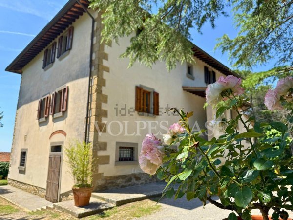 casa indipendente in vendita ad Arezzo in zona Sant'Anastasio