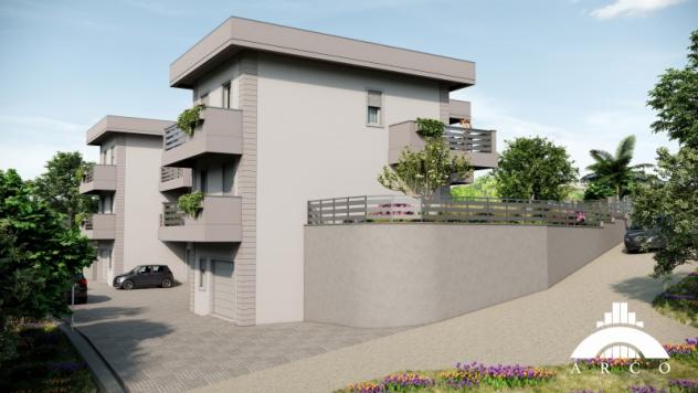 casa indipendente in vendita ad Arezzo in zona Puglia