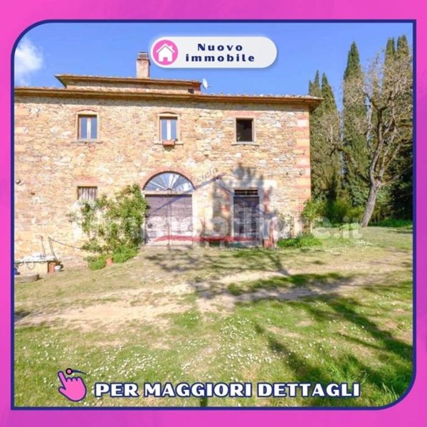 casa indipendente in vendita ad Arezzo in zona Ceciliano