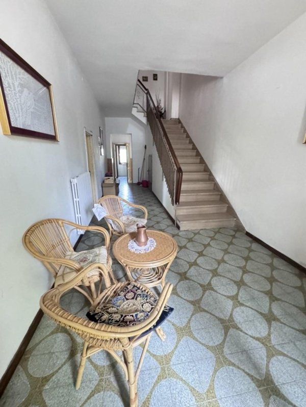 casa indipendente in vendita ad Arezzo in zona Centro Città