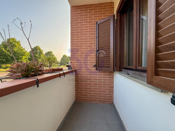 casa indipendente in vendita ad Arezzo in zona Zona La Pace