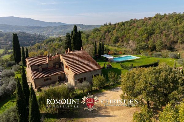 casa indipendente in vendita ad Arezzo