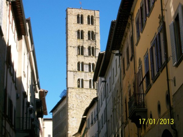 negozio in vendita ad Arezzo