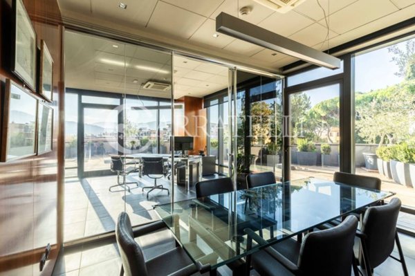 ufficio in vendita ad Arezzo in zona Centro Città