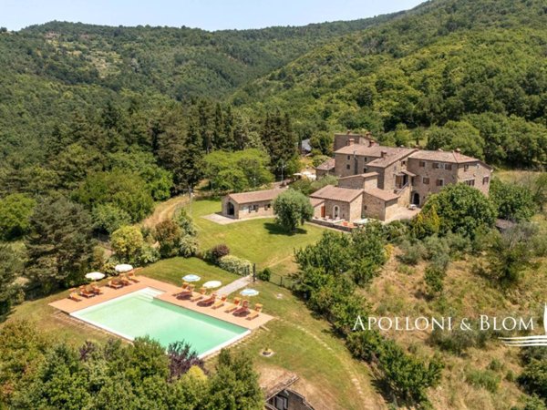 casa indipendente in vendita ad Arezzo