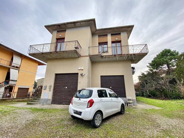 casa indipendente in vendita ad Arezzo in zona Fiorentina