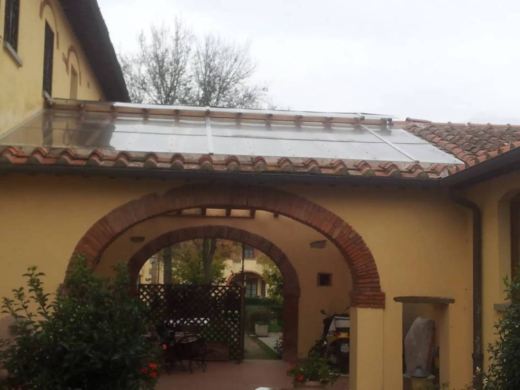 casa indipendente in vendita ad Arezzo in zona Rigutino