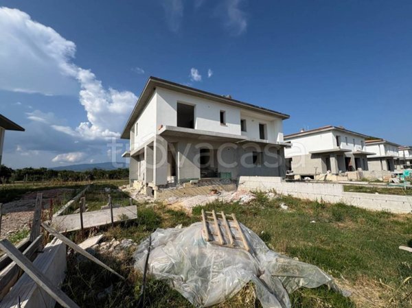 casa indipendente in vendita ad Arezzo in zona Centro Città