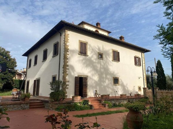 casa indipendente in vendita ad Arezzo in zona Centro Città